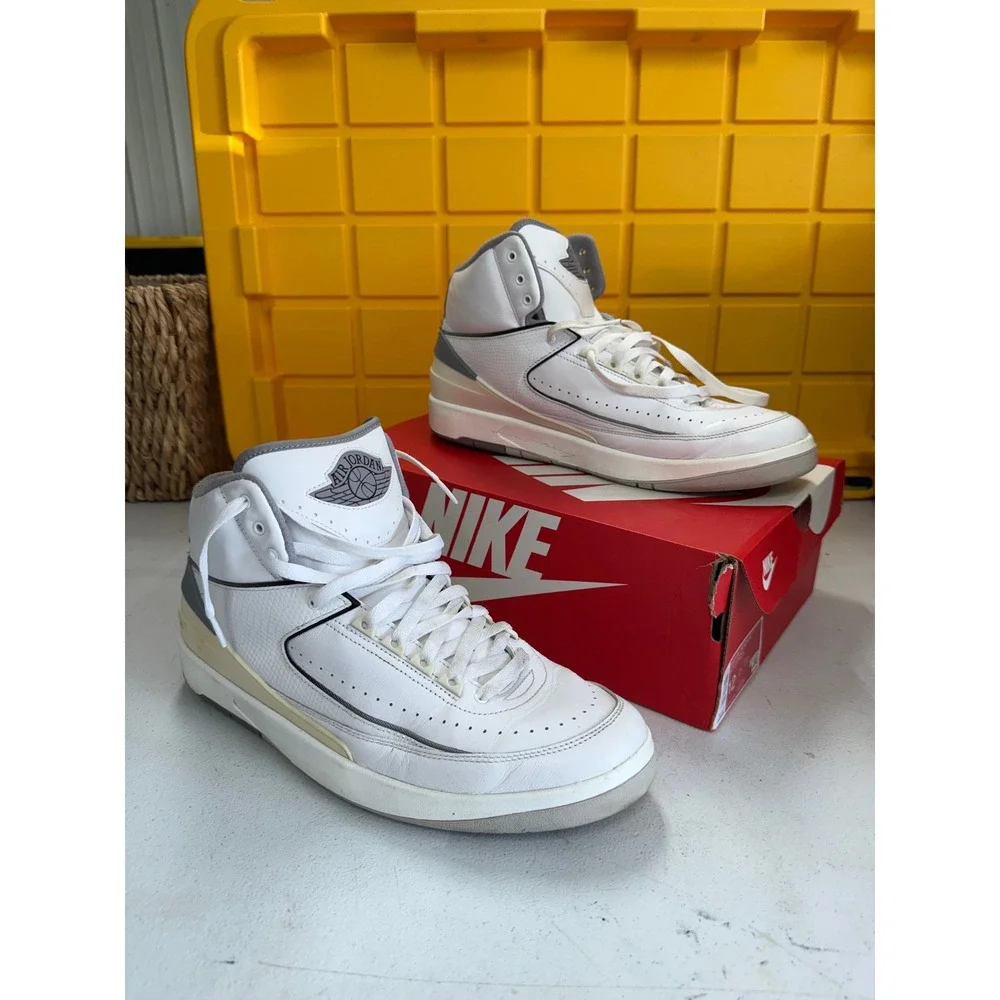 Nike Air Jordan 2 Retro Neutral Grey White DR8884-100 Mens Size 12 High Top